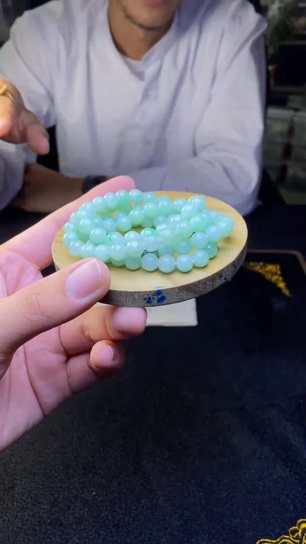 定制翡翠未镶嵌天然缅甸A货翡翠，多样性发货，拍一发一