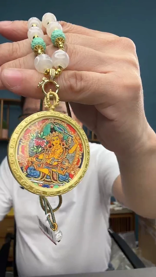 未镶嵌琥珀裸石54（有瑕介意勿拍）