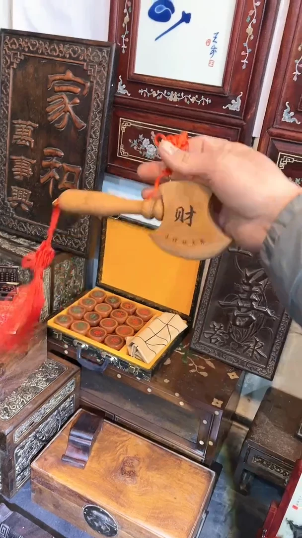 【闪购商品】非洲紫檀（红花梨）斧子