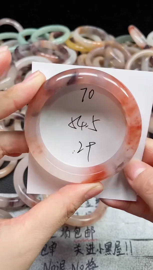未镶嵌手镯石英质玉70