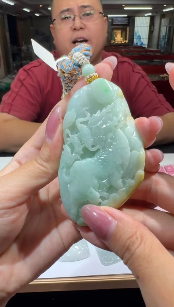 颈饰未镶嵌翡翠天然A货翡翠