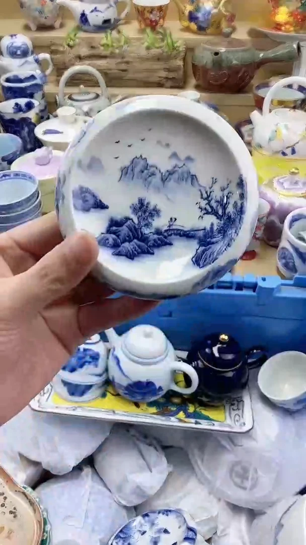 瓷片飘闪购名称 瓷片