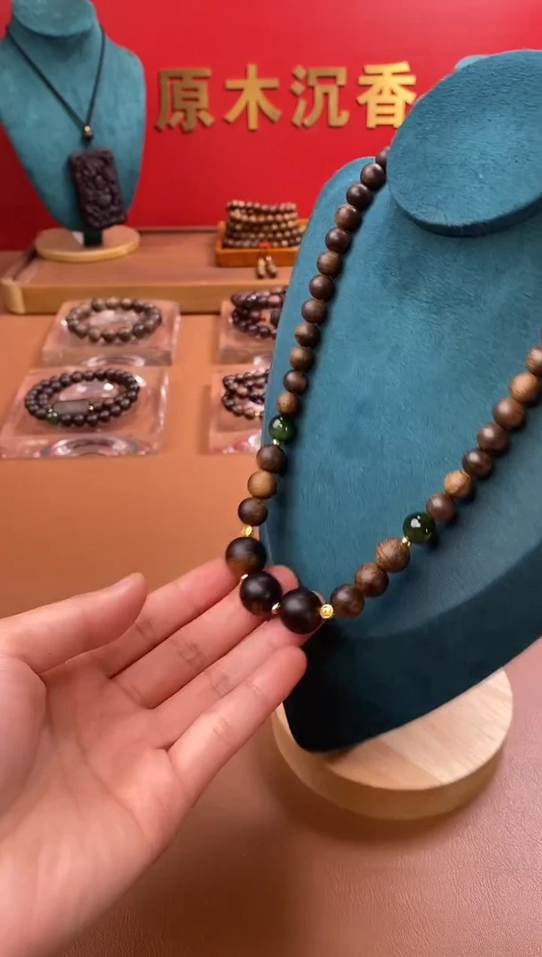 【闪购商品】沉香手串沉水芽庄黄棋楠玉化瘤疤+芽庄白棋楠设计