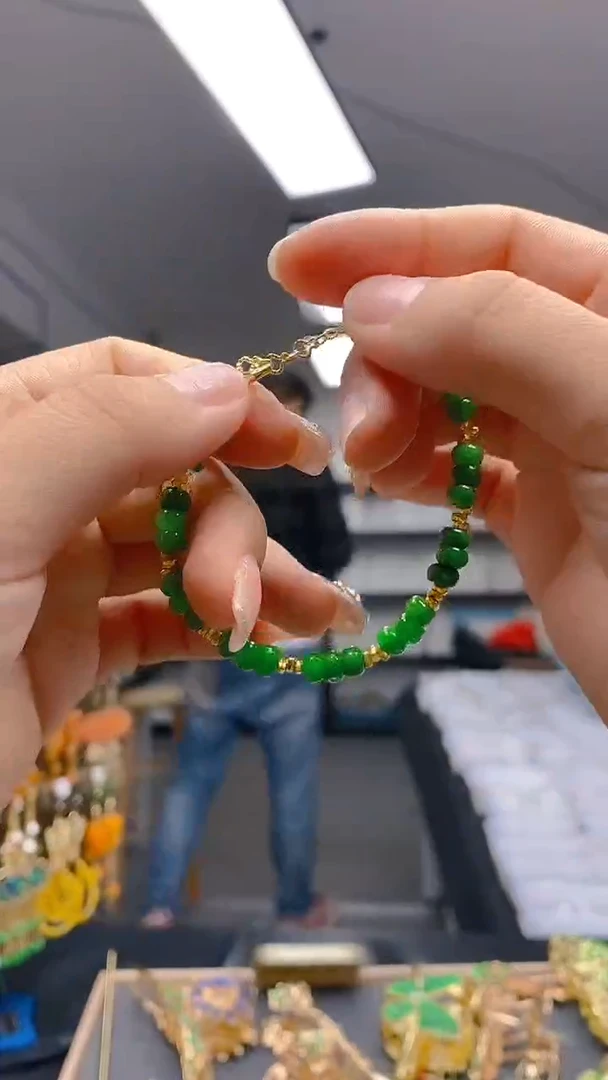 【闪购商品】翡翠耳饰合金169翡翠手链