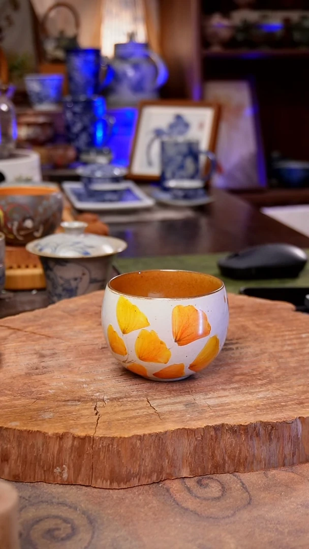 杯子银杏叶手工手绘手工手绘