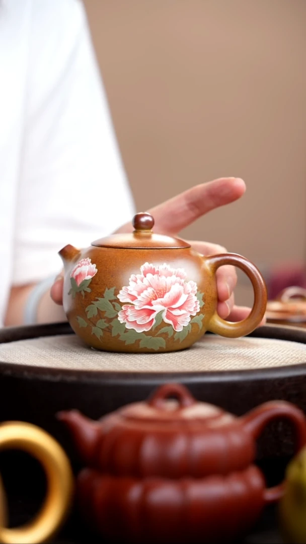茶壶紫砂柴烧西施泥绘牡丹