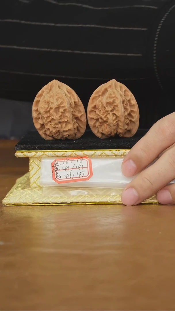 把件文玩核桃马蹄