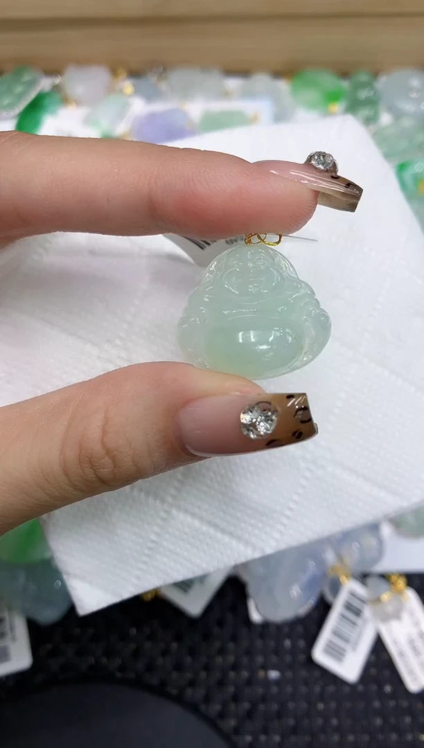 翡翠未镶嵌颈饰111111111111