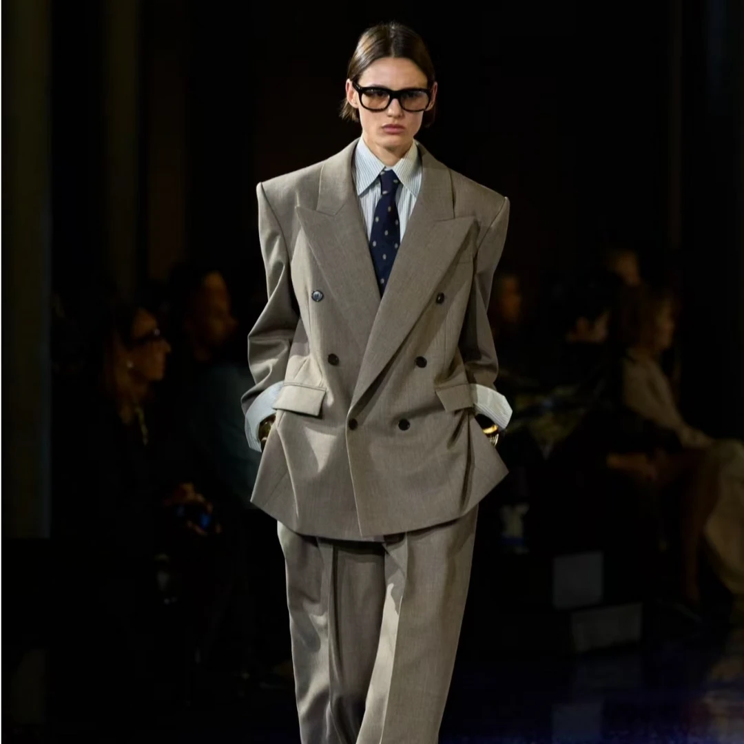 {1}号链接时尚百搭短袖清仓版