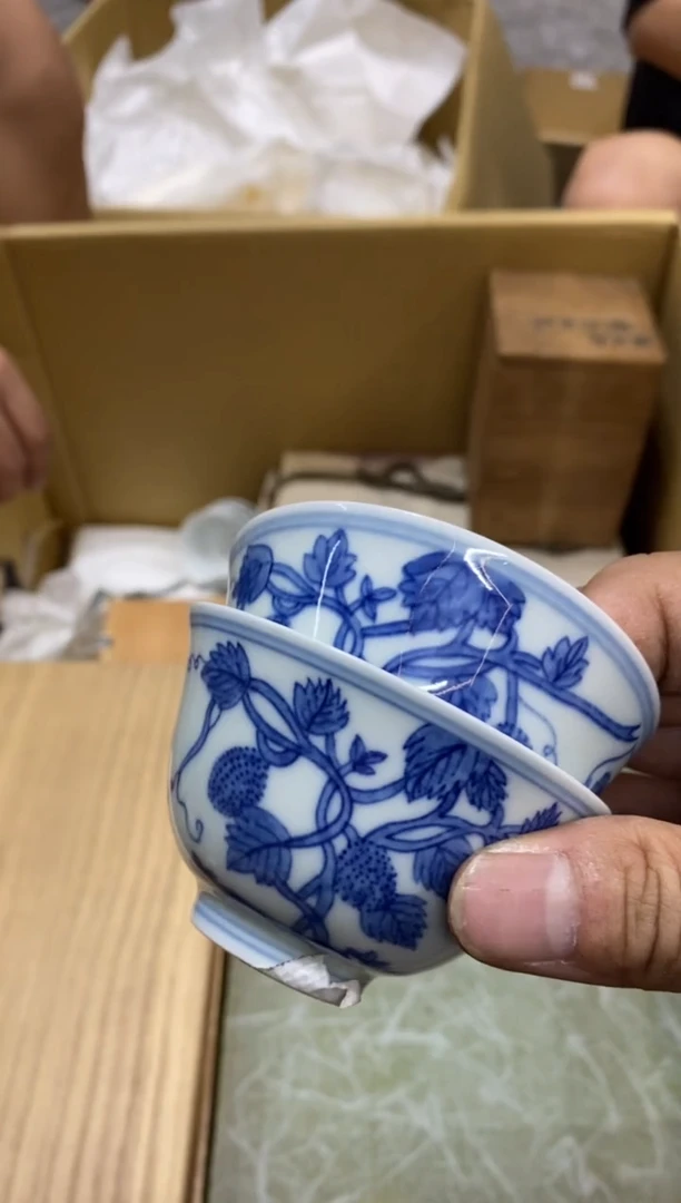 冷***知中古回流瑕疵杯碟