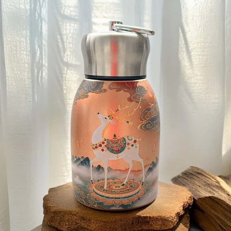世味精选-2025新年“金鹿踏云”祥瑞祈福保温杯316材质带提环便携带