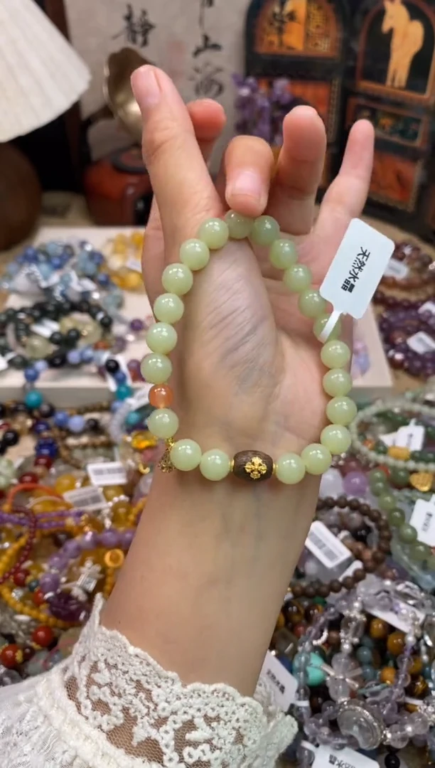 未镶嵌和田玉手饰338