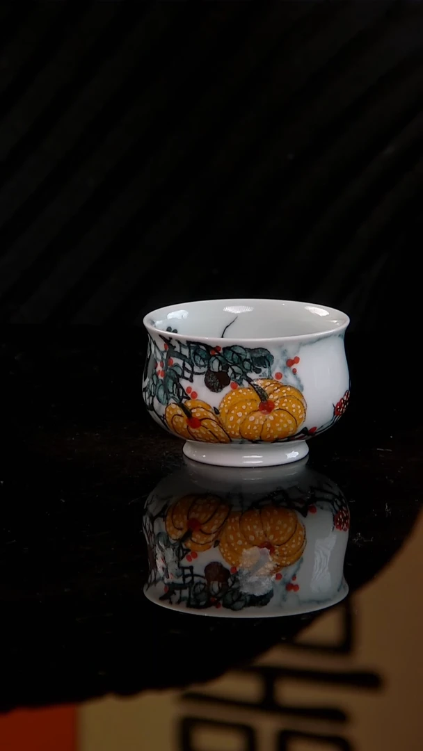 李华手绘釉中五彩南瓜炉式杯
