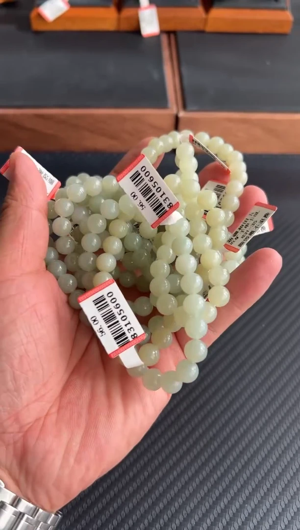 手串未镶嵌和田玉且末微色差近矿卡8L多样性发货拍一发一