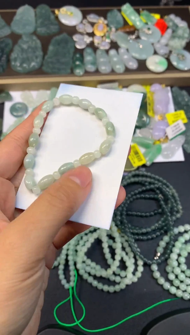 颈饰未镶嵌翡翠11111