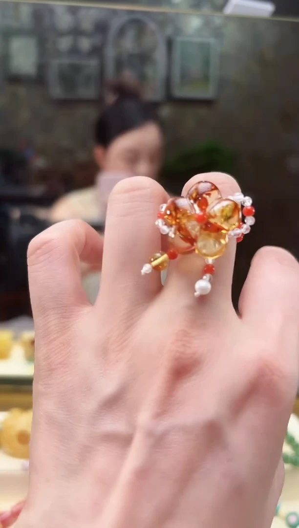 琥珀未镶嵌戒指琥珀戒指