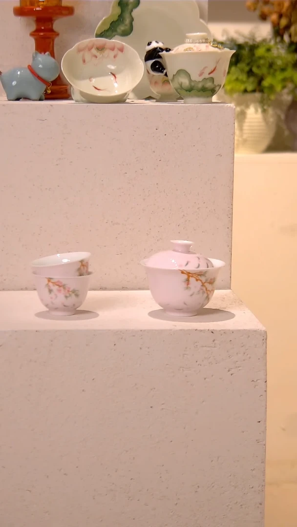 盖碗+茶杯*2 哈哈哈哈