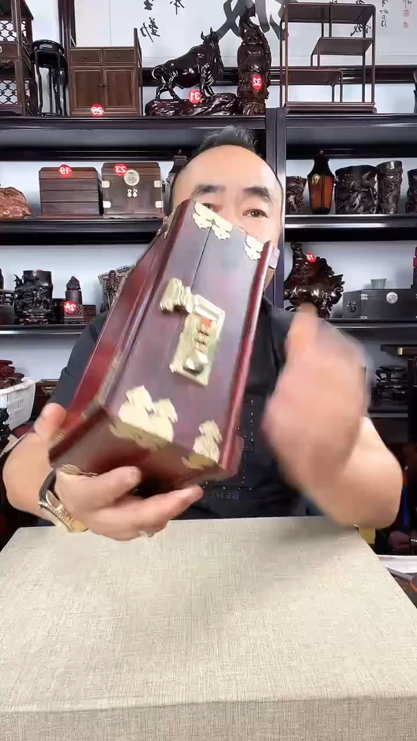 木389老李红木工艺品