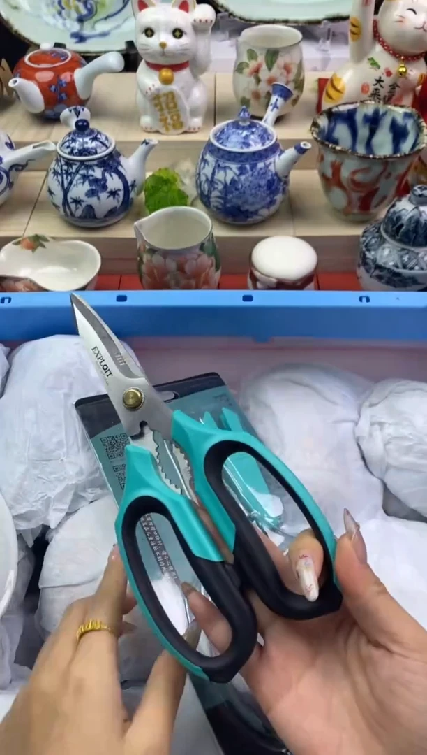 【闪购商品】瓷片隆莲瓷器欢迎大家