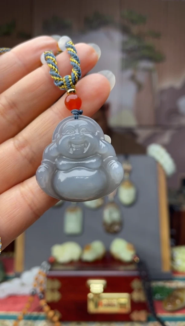 颈饰未镶嵌和田玉拍一发一