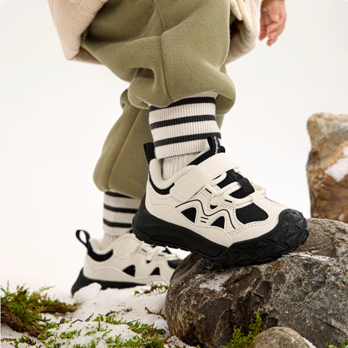 巴拉巴拉宝宝学步鞋男童女童稳步鞋防滑2025秋冬新款加绒保暖鞋子