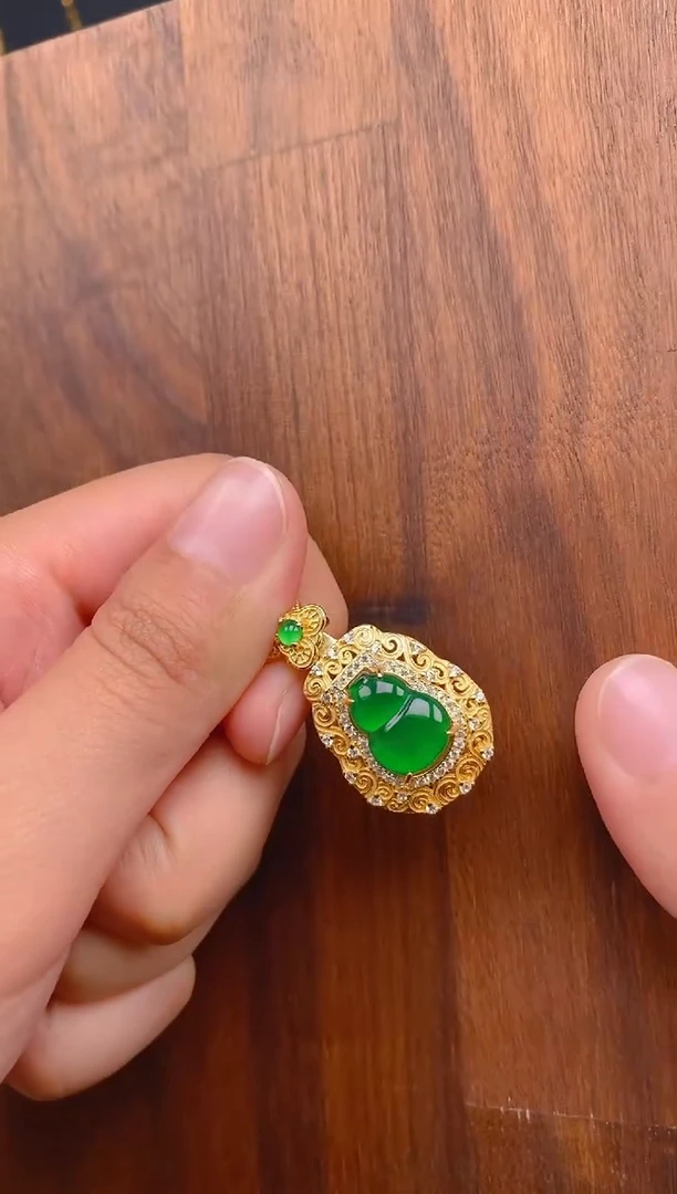 【闪购商品】翡翠吊坠(不含链)银S925镶嵌葫芦吊坠