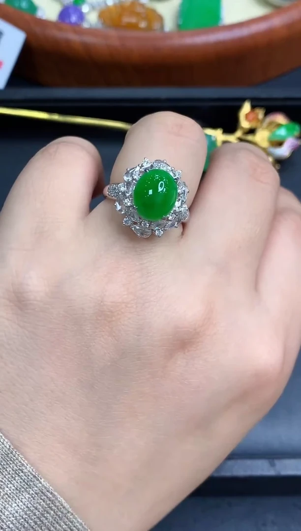 18K金镶嵌戒指翡翠742-中国好珍宝