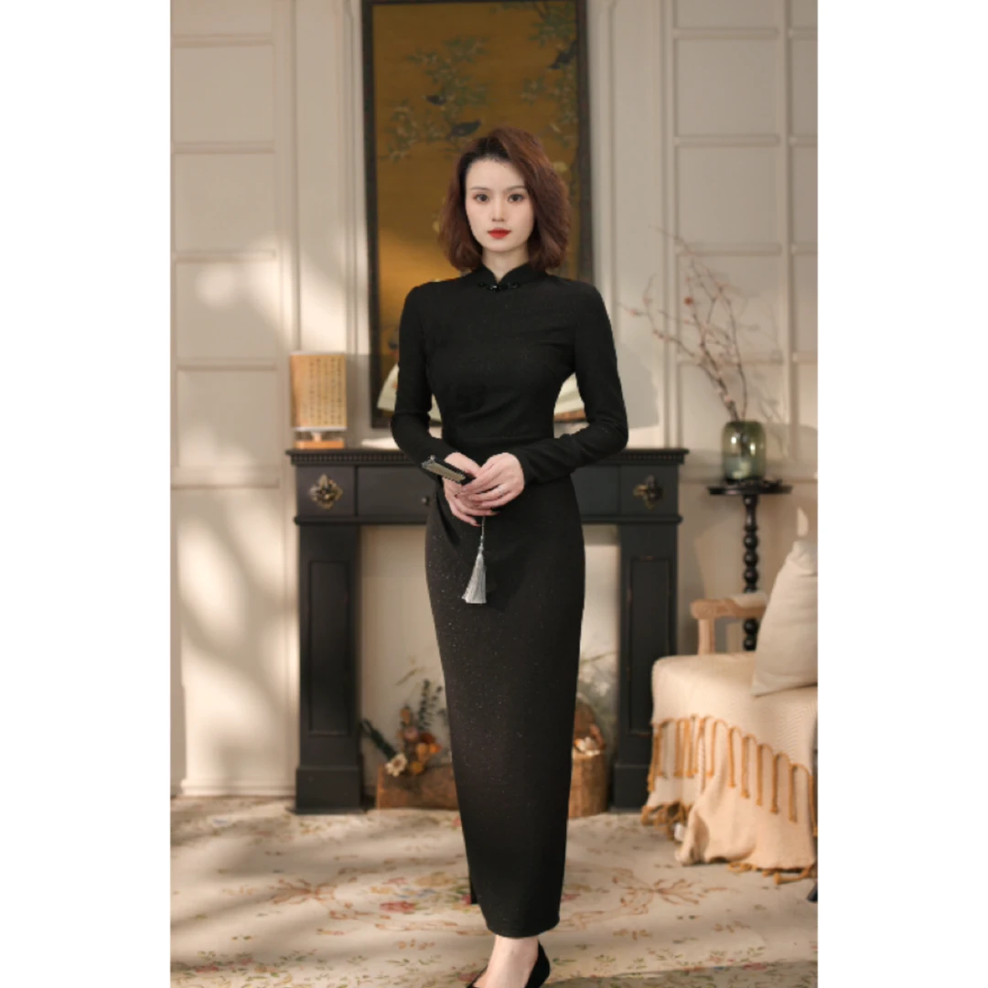 彩彩家【木兰】冬季原创新款显瘦气质收腰修身复古黑色改良款旗袍