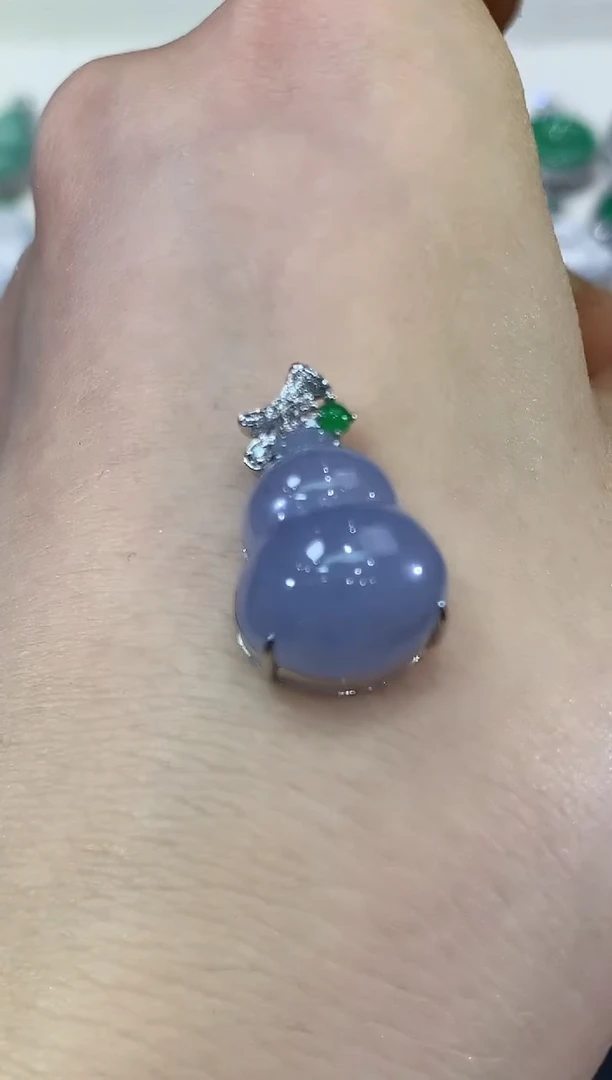 吊坠(不含链)18K金镶嵌翡翠B95 紫货有色差