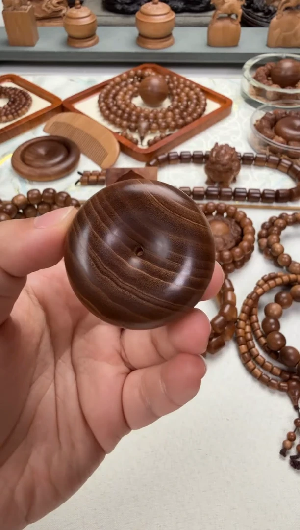 檀香木吊坠4.5平安扣 印度老山檀香