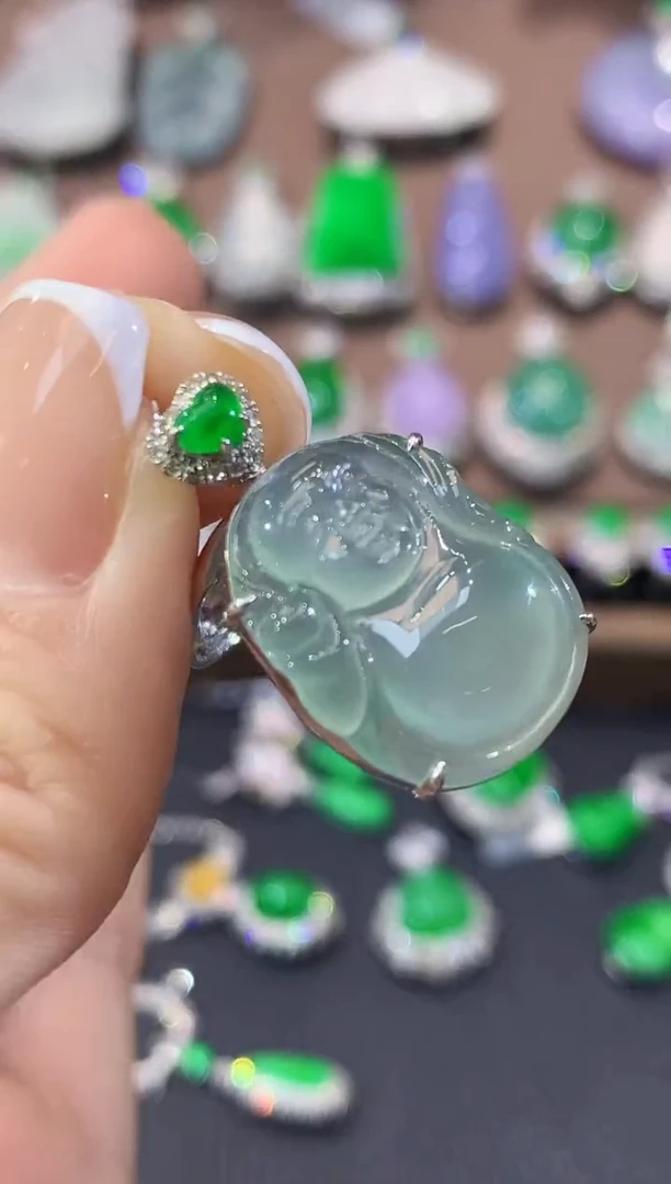 吊坠(不含链)18K金镶嵌翡翠D20