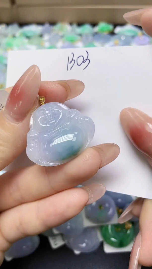 翡翠18K金镶嵌颈饰 天然缅甸翡翠A货