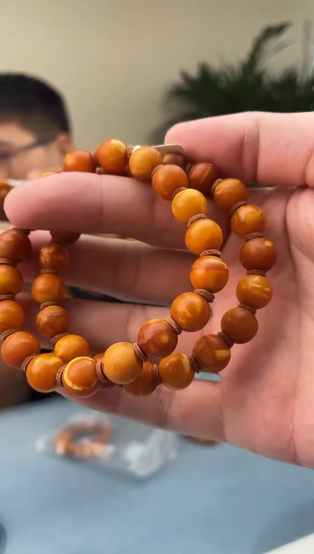 未镶嵌蜜蜡珠宝奇石010.9，假一罚十多样性发其一