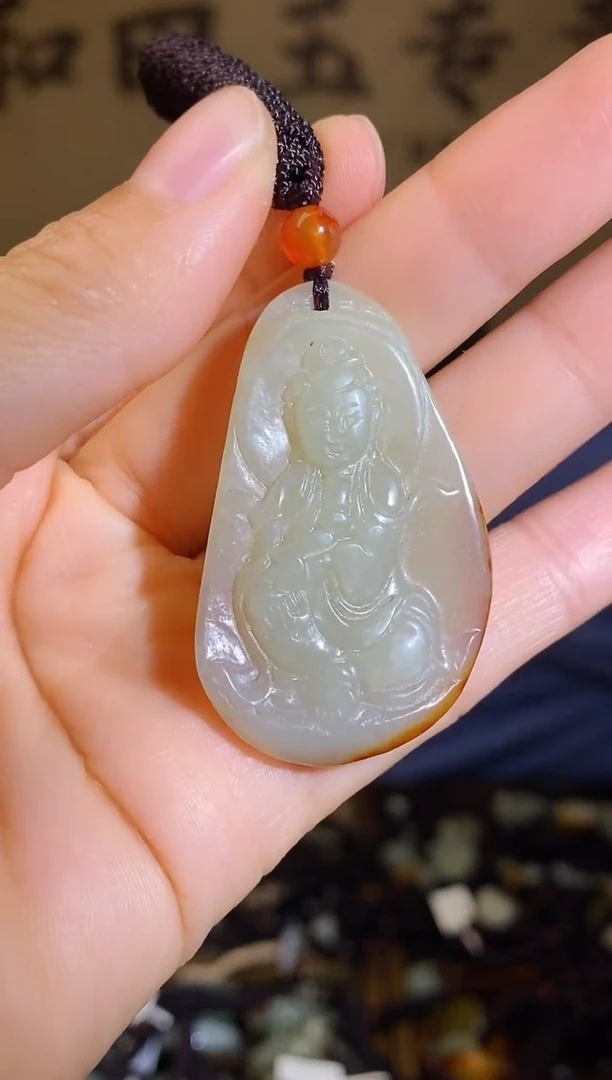 颈饰未镶嵌和田玉1