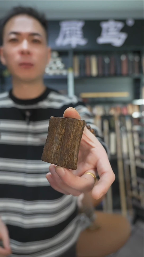 木手作木制雕刻品