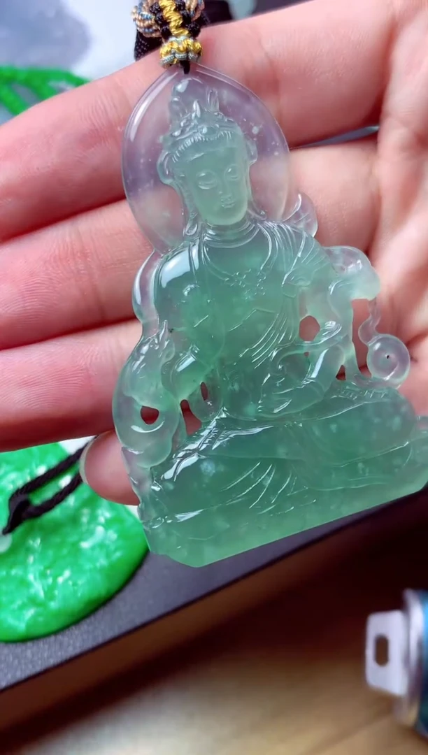 翡翠未镶嵌颈饰天然翡翠