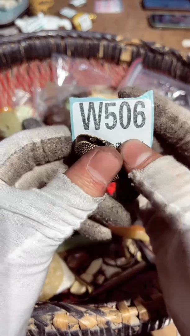 【闪购商品】瓷片瓷片瓷片瓷片瓷片