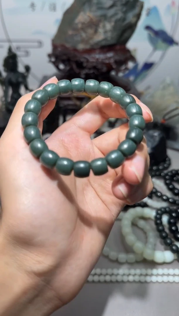 手串未镶嵌和田玉新疆青玉9*10直切手串