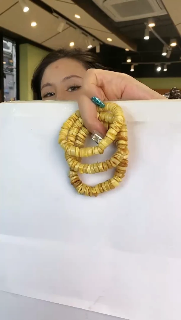 未镶嵌琥珀手链多样性发一