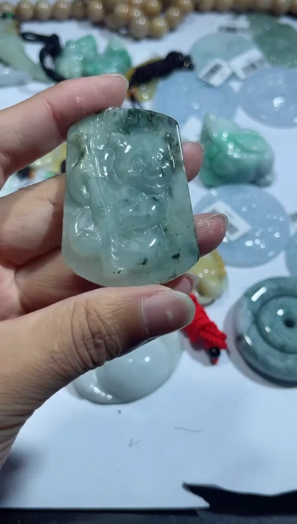 【闪购商品】翡翠吊坠(不含链)未镶嵌00001007
