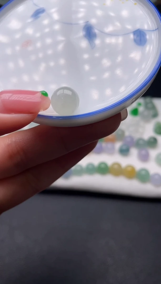 【闪购商品】翡翠颈饰未镶嵌啊A266