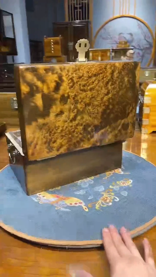 乌木类成套家具瘤疤珠宝箱 s45