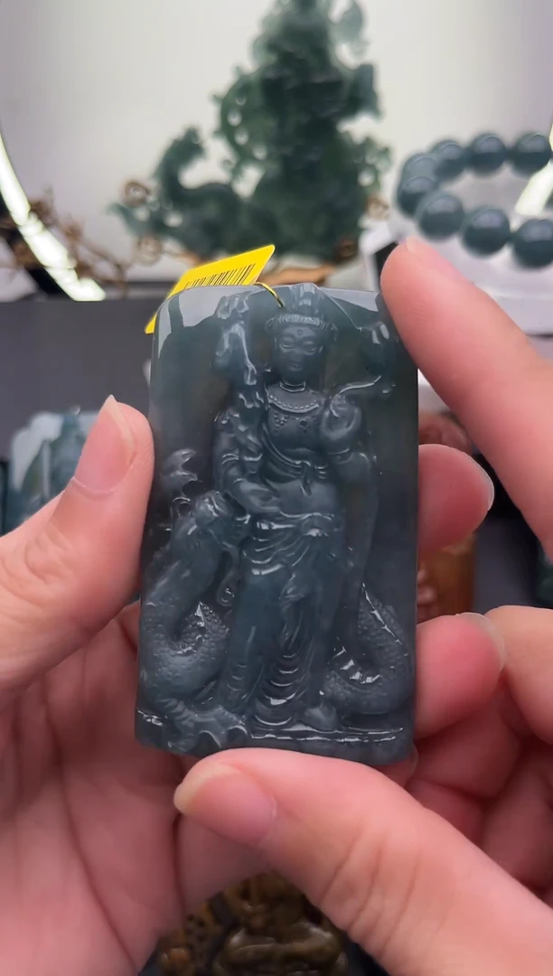 颈饰未镶嵌翡翠23