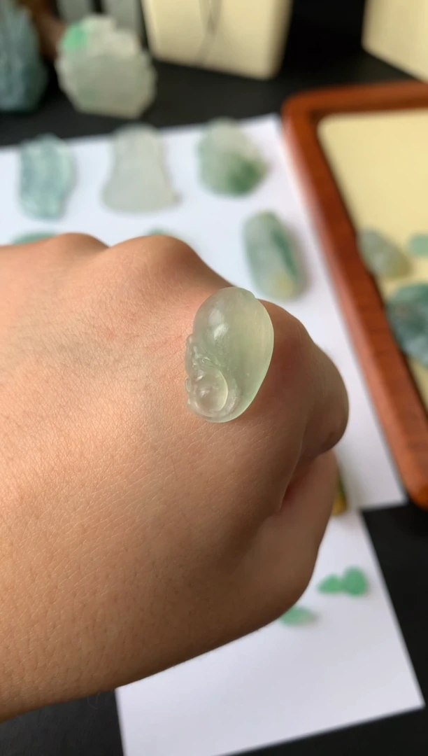 【闪购商品】定制翡翠未镶嵌翡翠