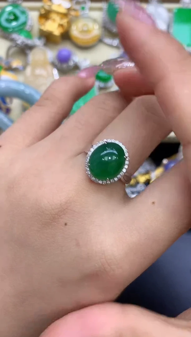 18K金镶嵌戒指翡翠483-中国好珍宝