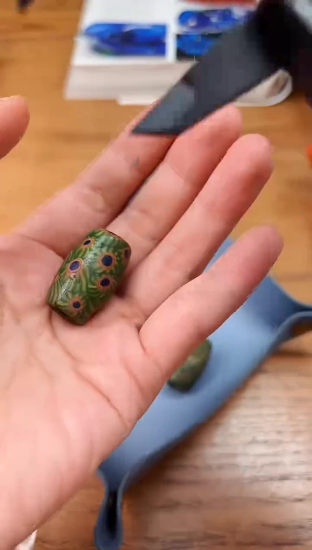 【闪购商品】琉璃颈饰【 肖钟出品 】随发1颗