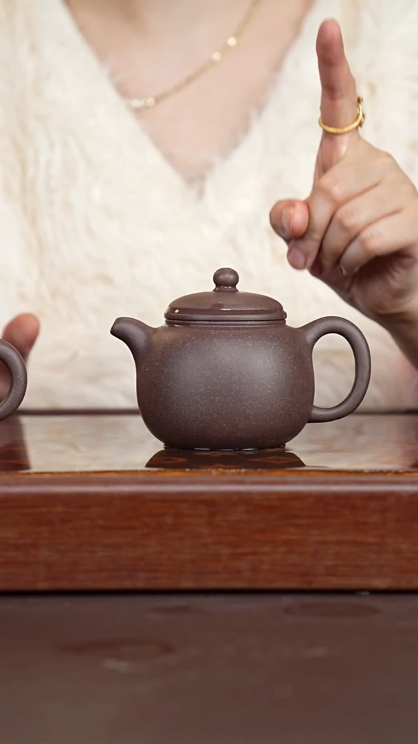 茶壶紫砂天青梨皮共生矿匏尊