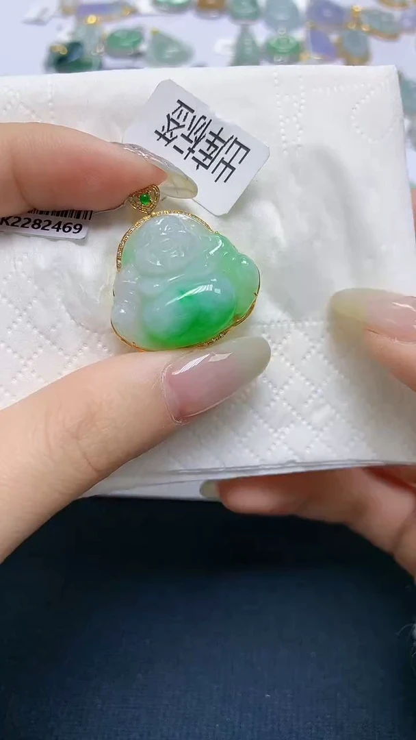 【闪购商品】翡翠18K金镶嵌颈饰天然A货翡翠