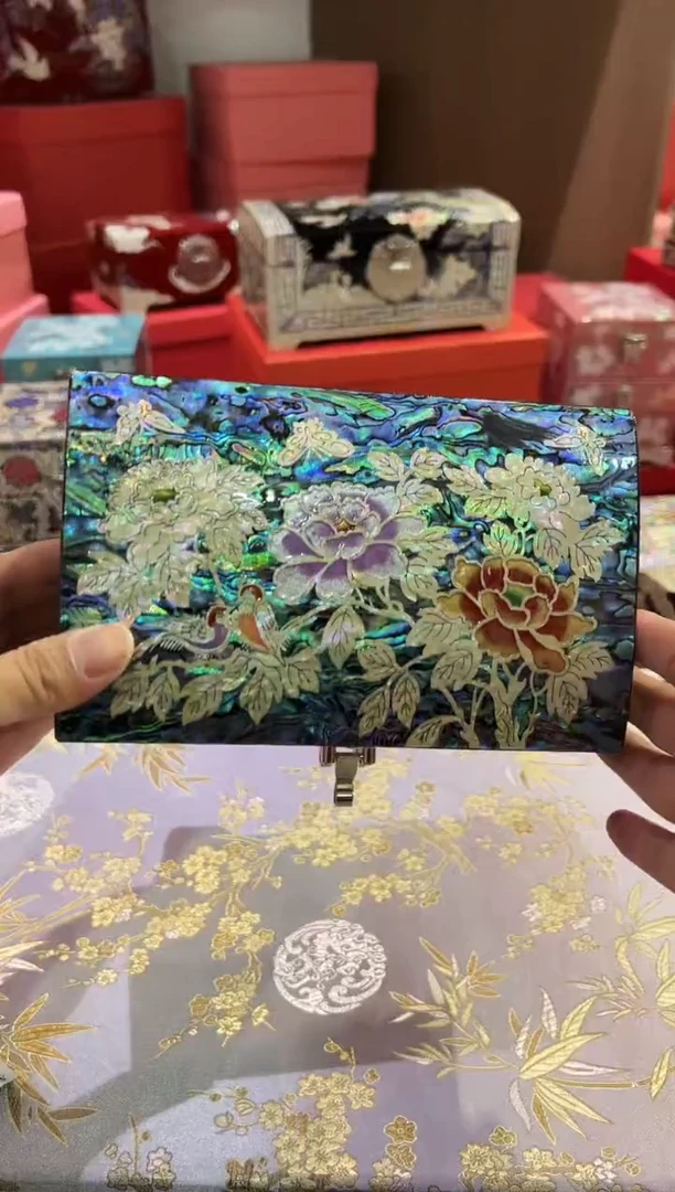 黑金鲍全满螺·弘贝雅螺钿漆器文化馆