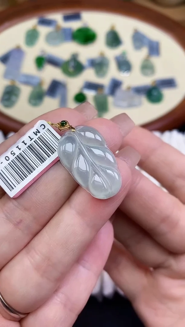 吊坠(不含链)18K金镶嵌翡翠叶子18K金扣镶嵌@@CMT1150-5